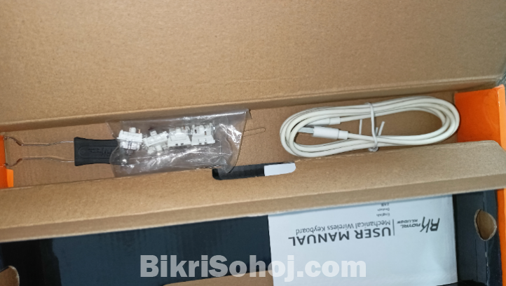 Royal Kludge rk61 tri mode gaming keyboard